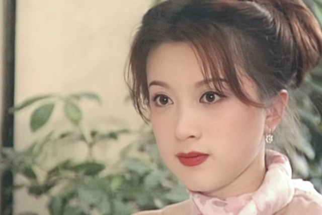 金巧巧|金巧巧一儿一女长大了，频晒家人合影，网友的评论却很尴尬