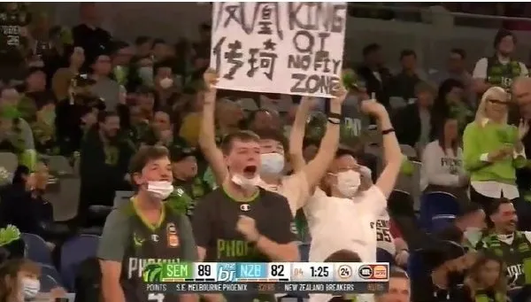 周琦|15分大胜！周琦真输了！第一次比不过人家