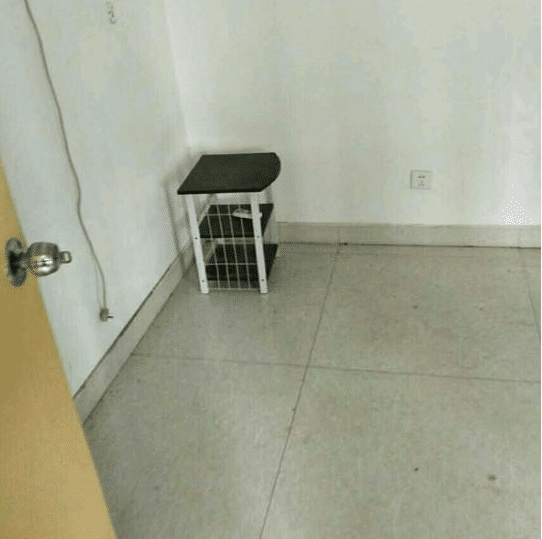 只有280元的出租房,卧室巴掌大,头撞天花板,改造后太温馨!