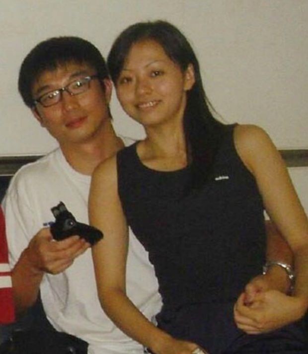 张靓颖|张靓颖:渣男把我整整控制了15年,离婚时一贫如洗