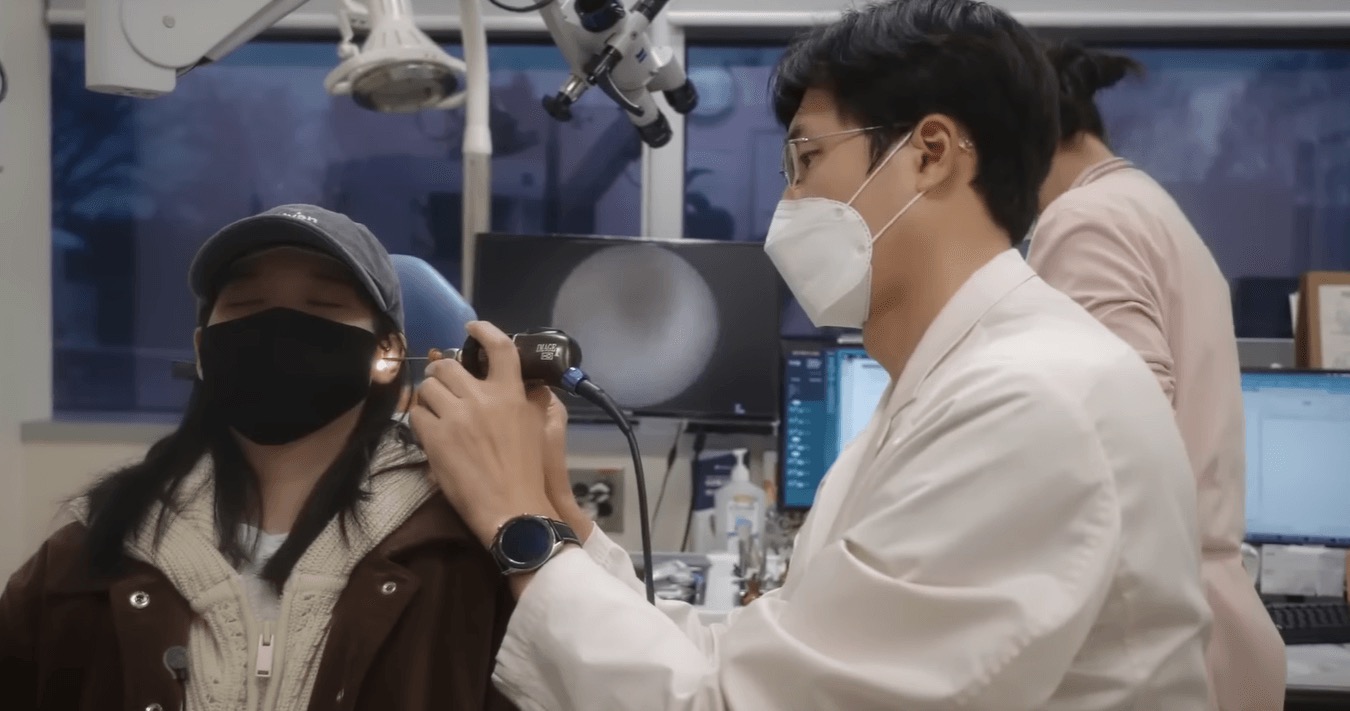 李智恩|韩国艺人李知恩带病开演唱会，自曝饱受耳疾之苦，罹患一年未能痊愈