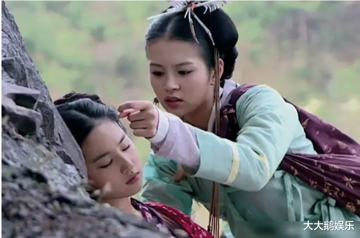 娱乐圈|内有咸猪手，外有富商觊觎！娱乐圈这个染缸，进来的女孩难逃厄运