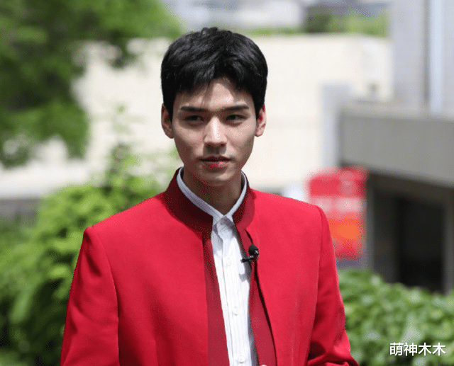 龚俊|网曝《极挑8》常驻惹争议，拟邀龚俊杨超越，网友吐槽不如改名