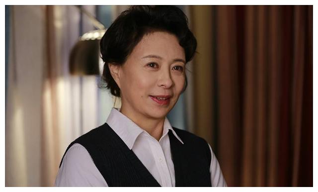 军人|醒醒吧！拜托某些人就别演中国军人了，这8位演员扮起来才像军人