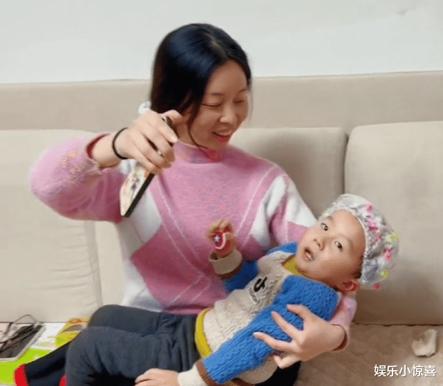 许敏|田静直播透露，九江房子已定，春节要让许妈姚爸来驻马店