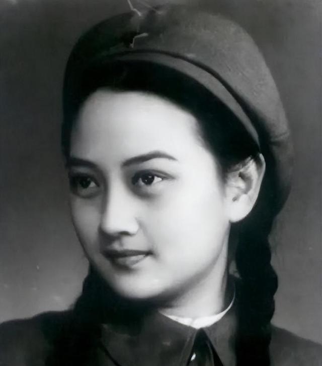 王晓棠|儿子17岁去世，14年后丈夫也离开，老戏骨王晓棠忍痛继续生活