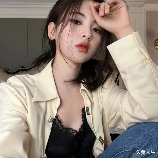 杨超越 杨超越是整了吗?怎么突然美成王祖贤了?