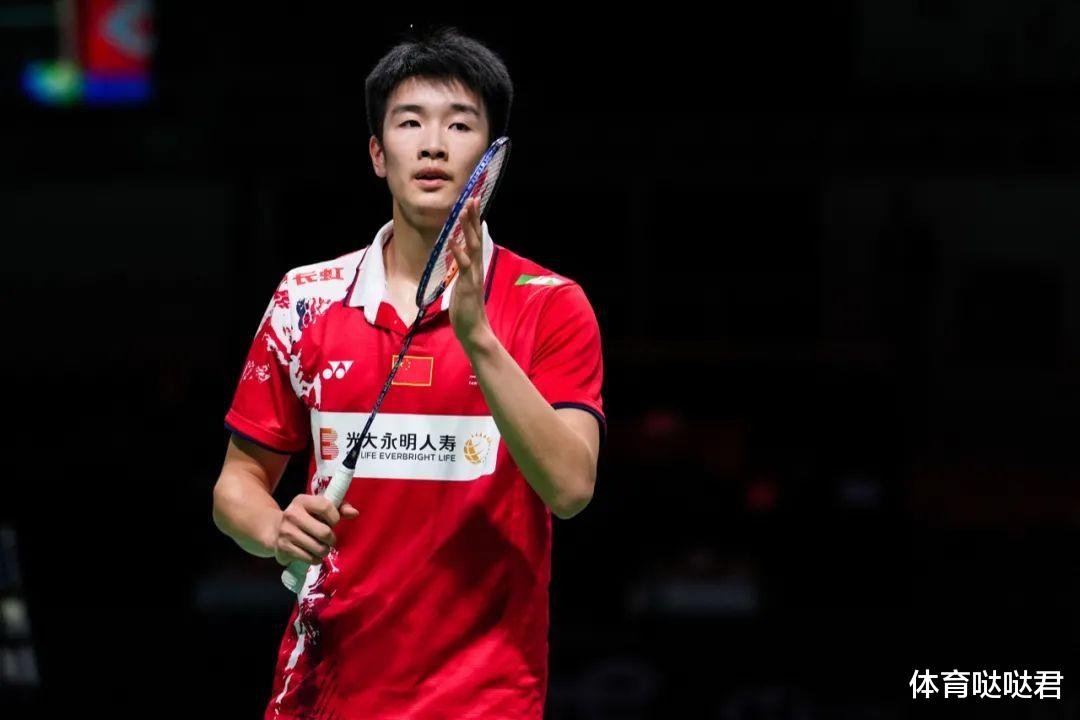 国羽|国羽男单仅剩一人！李诗沣不敌33岁老将出局，王祉怡2-1逆转晋级