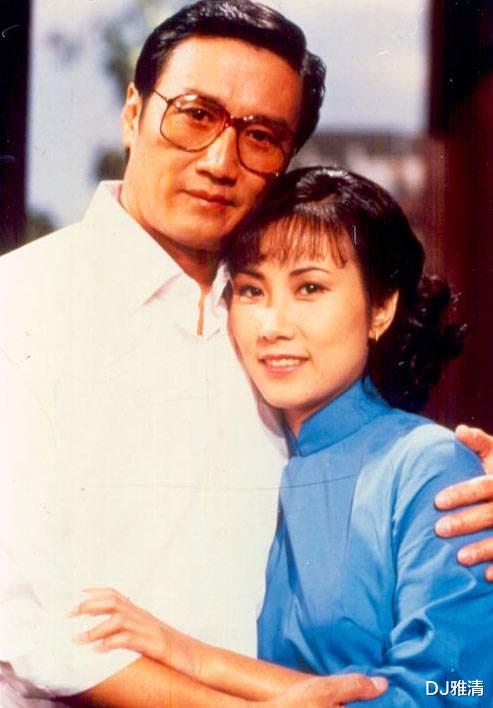 张瑜|38年后,重新揭秘85年春晚,当年看感觉失败,如今再看却倍感温馨