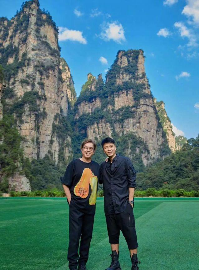 谭咏麟|72岁谭咏麟想当爷爷!26岁独生子从牛津硕士毕业,颜值高神似爸爸