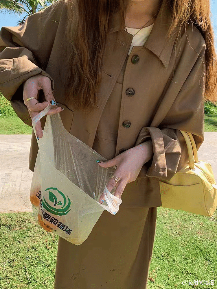 穿衣搭配 早春上班族的“经济适用装”，依旧能Office Lady，精致到犯规