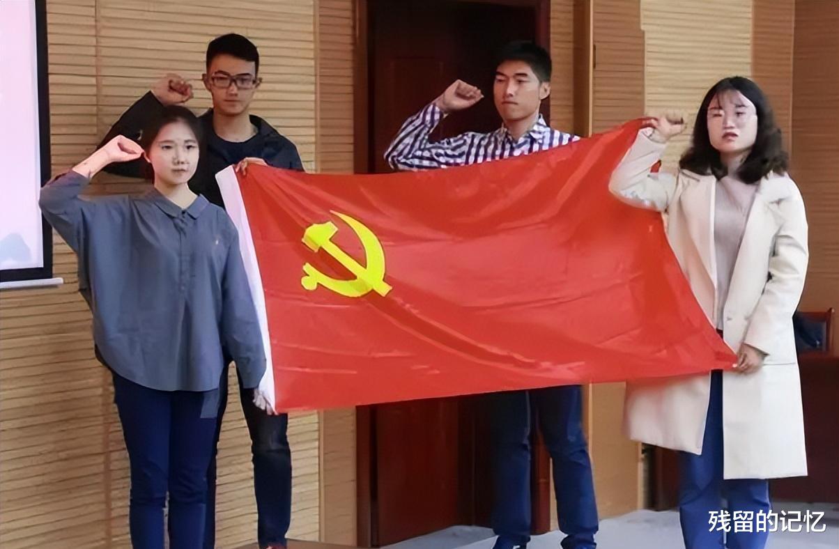 大学生|一国企开启社招，部分岗位没有笔试只有面试，三类毕业生优势明显