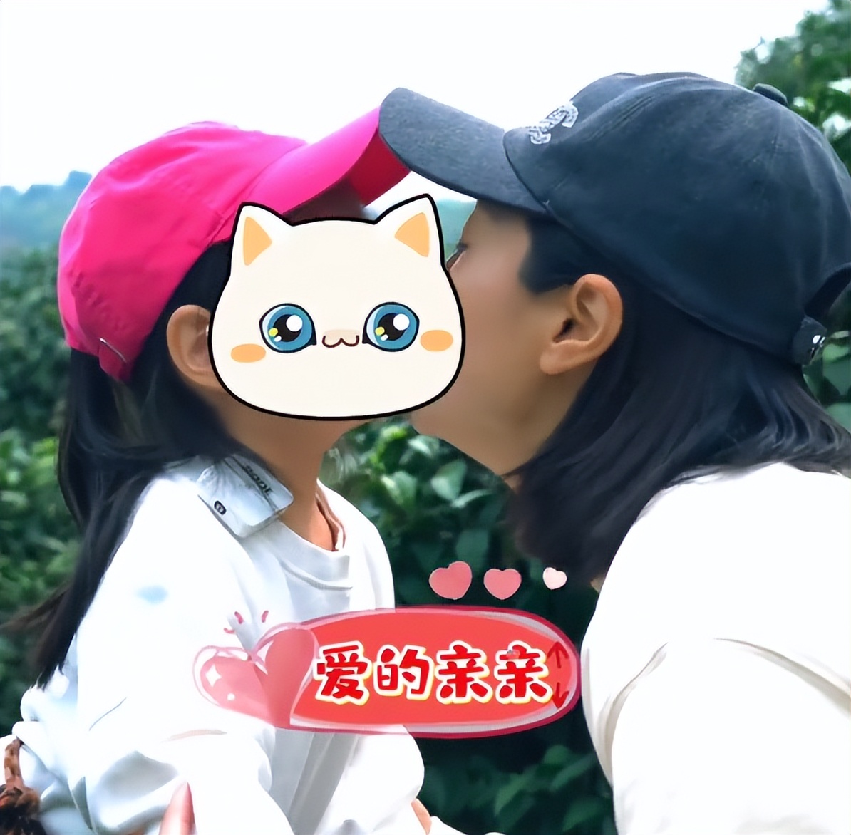 朱丹|40岁朱丹带娃采茶叶!素颜出镜肤色雪白,4岁女儿长相精致情商高