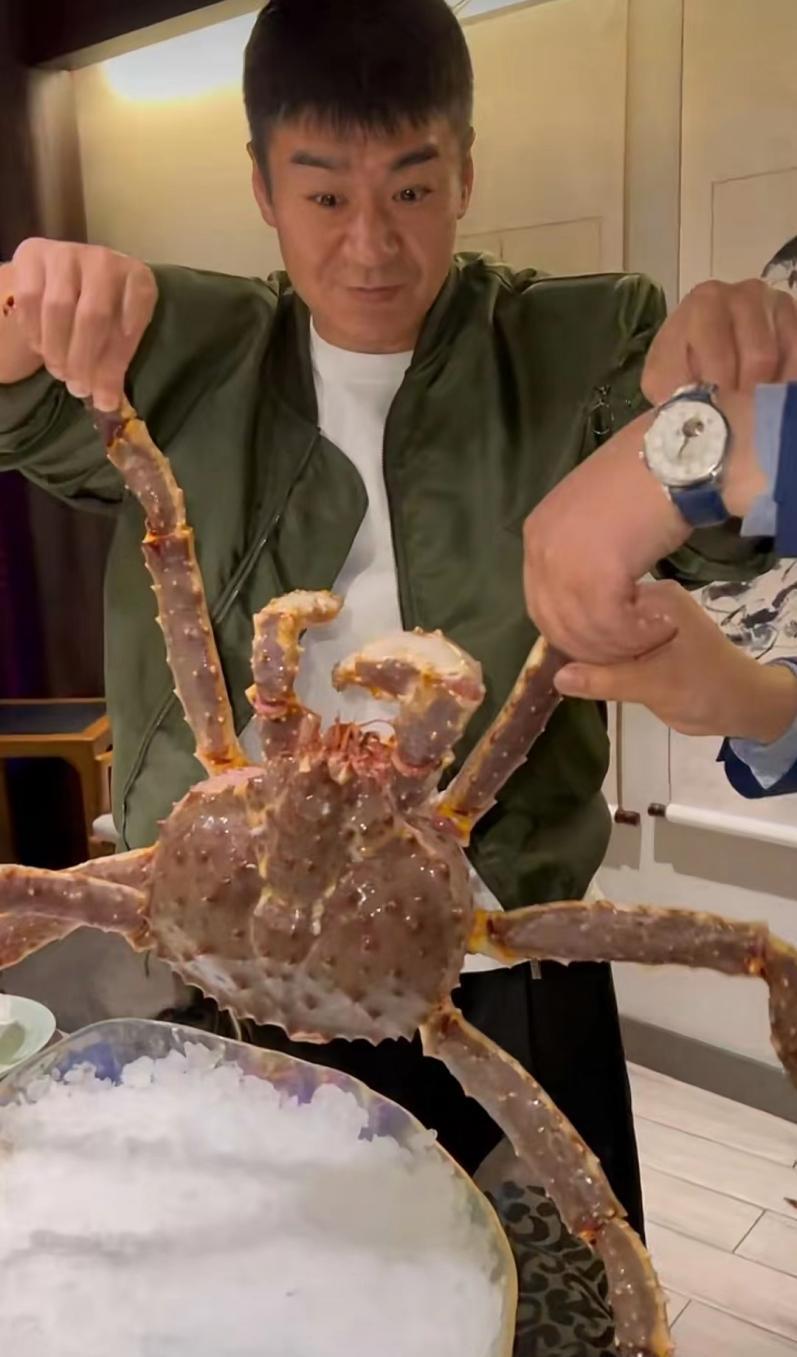 徐佳|“军旅硬汉”徐佳：长得帅戏也好，为人低调不张扬，42岁仍单身