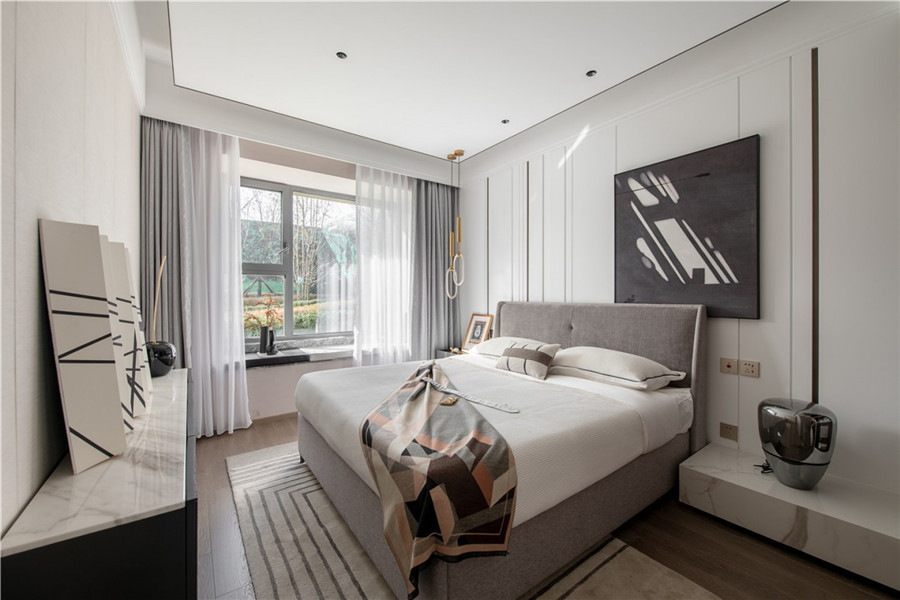 140平极简四居室,全屋配色表面主人拒绝平凡的生活态度