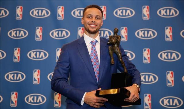 科比·布莱恩特|“从替补打到超巨”，NBA只有5个人真正做到，榜首统治了一个时代！