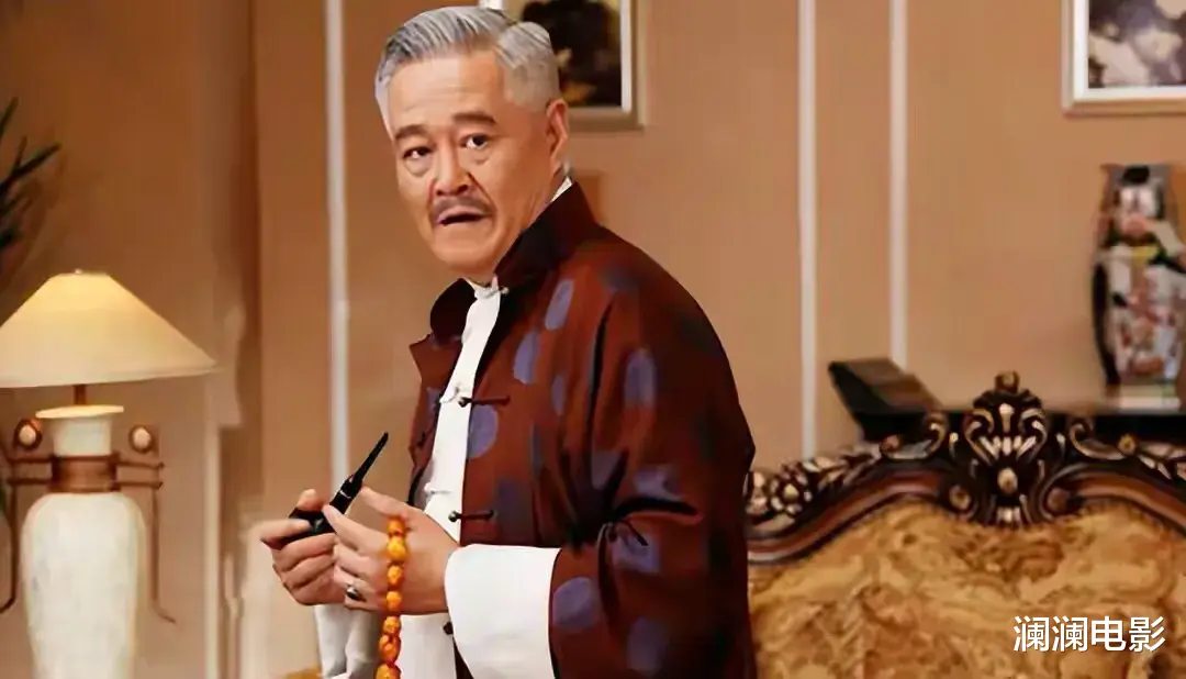 赵本山|德高望重的赵本山都快愁死了，他怎么摊上这么一个败家子的儿子啊？