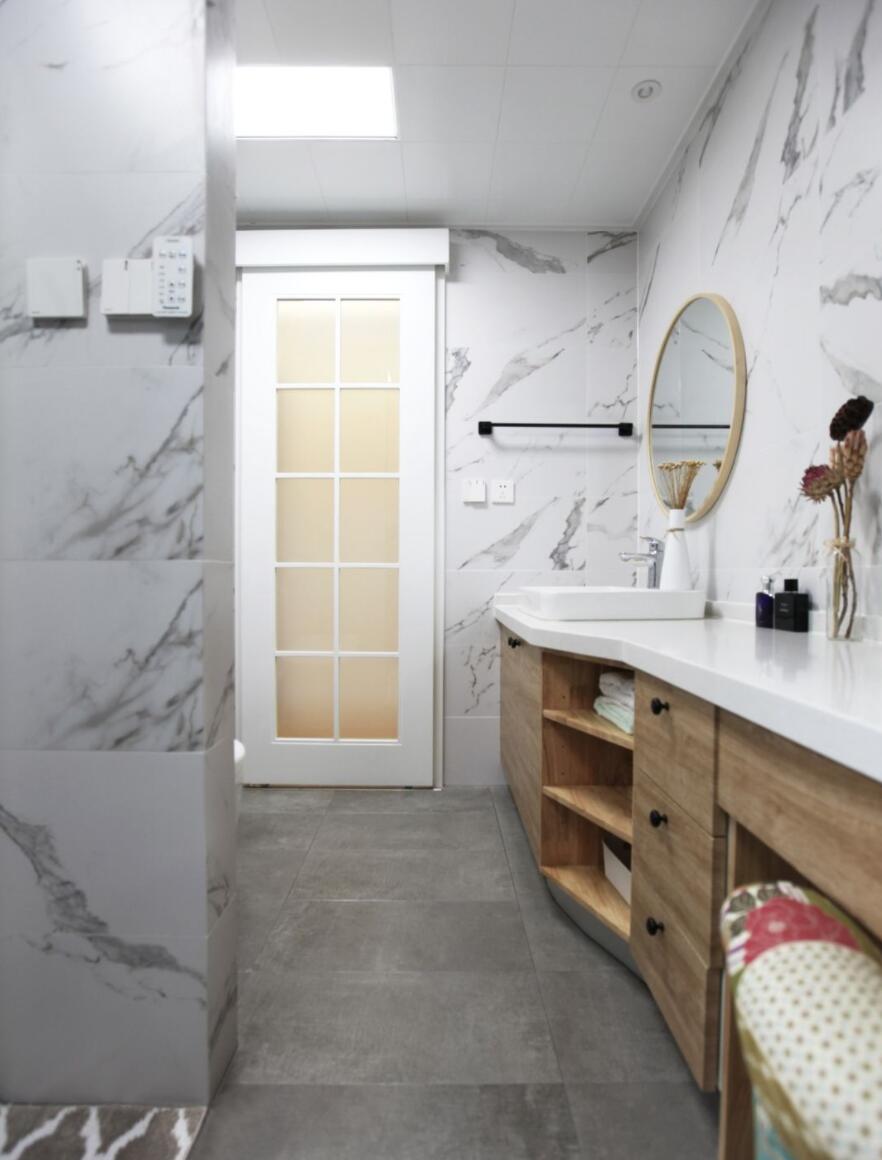 只是转个方向,卫生间立马就实现了六分区,他家布局巧妙极了