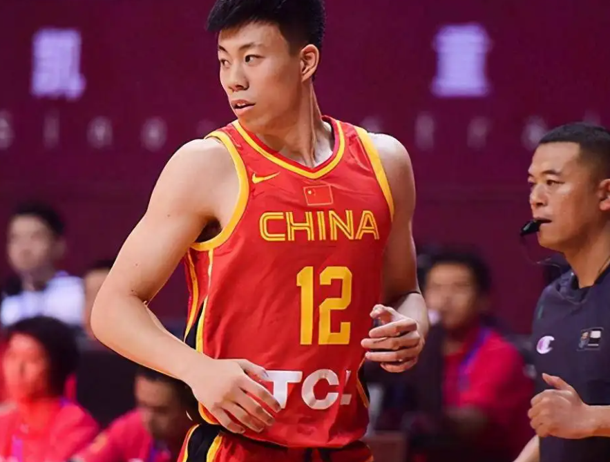 广东男篮|张镇麟如果在广东男篮打球的话，或许早已经一飞冲天，你觉得呢？