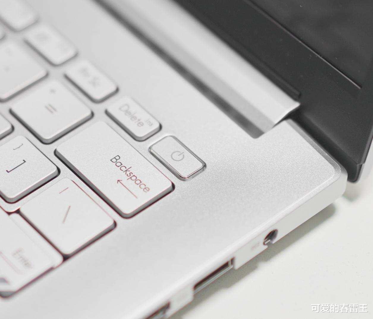 你的下一台笔记本电脑，可以是华硕无畏Pro14 酷睿版笔记本电脑