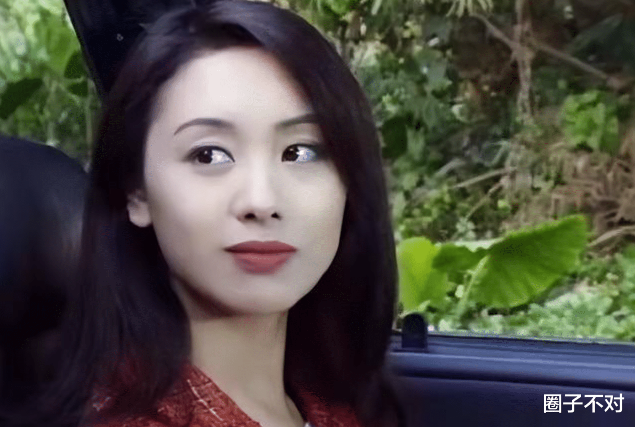 郭可盈|郭可盈:百亿千金下嫁穷小子,被经纪人曝丑闻,容忍丈夫绯闻不断