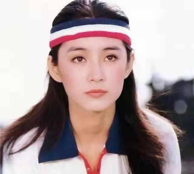 林青霞|河南乡村教师突然得知：亲生妹妹竟是林青霞，拒绝妹妹200万补偿