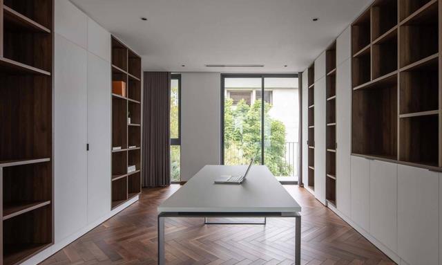 有钱谁不想住大别墅?独门独栋、装修简约,舒适度绝佳,羡慕!