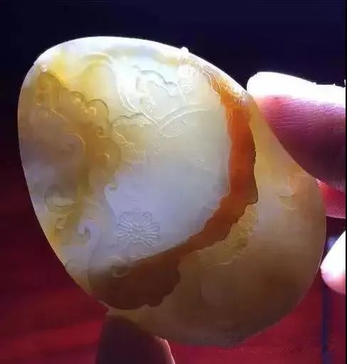 |切垮的小料子,扣出来雕了下居然这么美