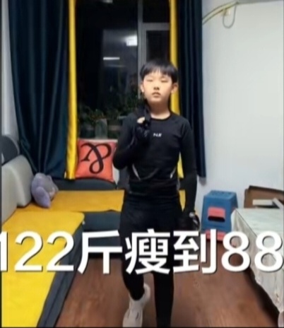 跑步 励志！10岁小跑者跑步8个月，每天4公里减肥34斤