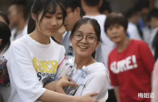 大学|就业后才明白,民办本科和公办大专之间的差距,早了解早受益