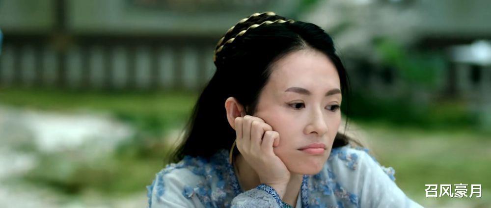 整容|整容成瘾，瘦到病态，痴迷于少女人设，内娱可怕的畸形审美