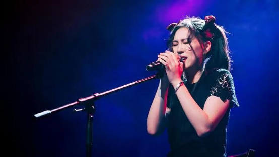 廖昌永|廖昌永：妻子匿名资助我求学，走红后不变心，始终把妻子当成宝