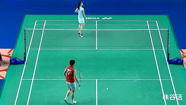 陈雨菲|高歌猛进，21-14！21-10！国羽一姐爆发，2-0横扫日本名将