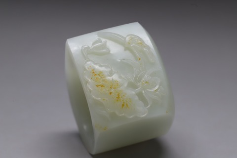 |和田玉籽料“洒金皮 一品清廉