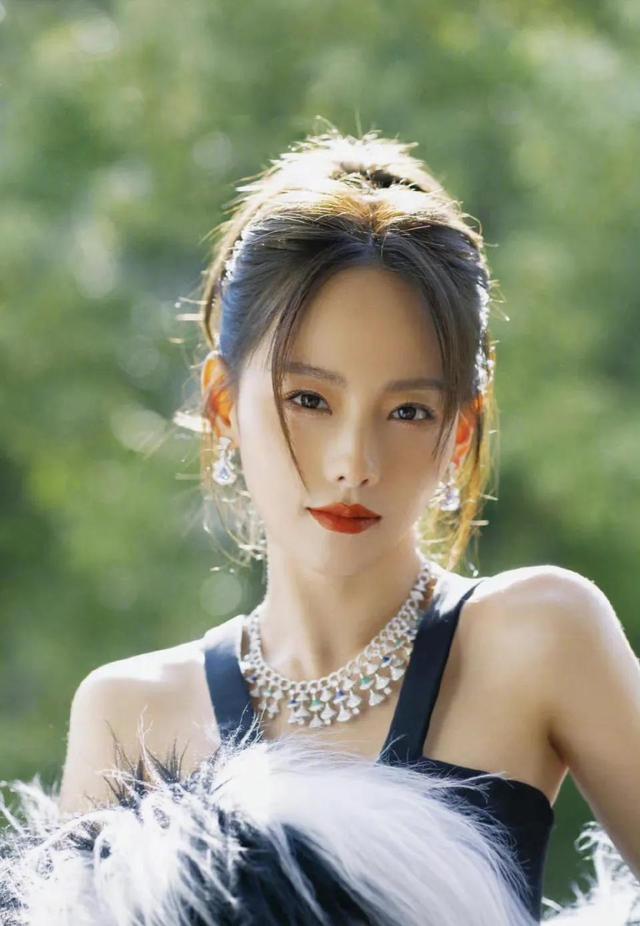 张嘉倪|张嘉倪,不仅仅是赢麻了