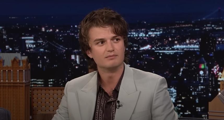 怪奇物语|《怪奇物语》官宣第五季开工!乔·基瑞自掏腰包买巨型广告牌