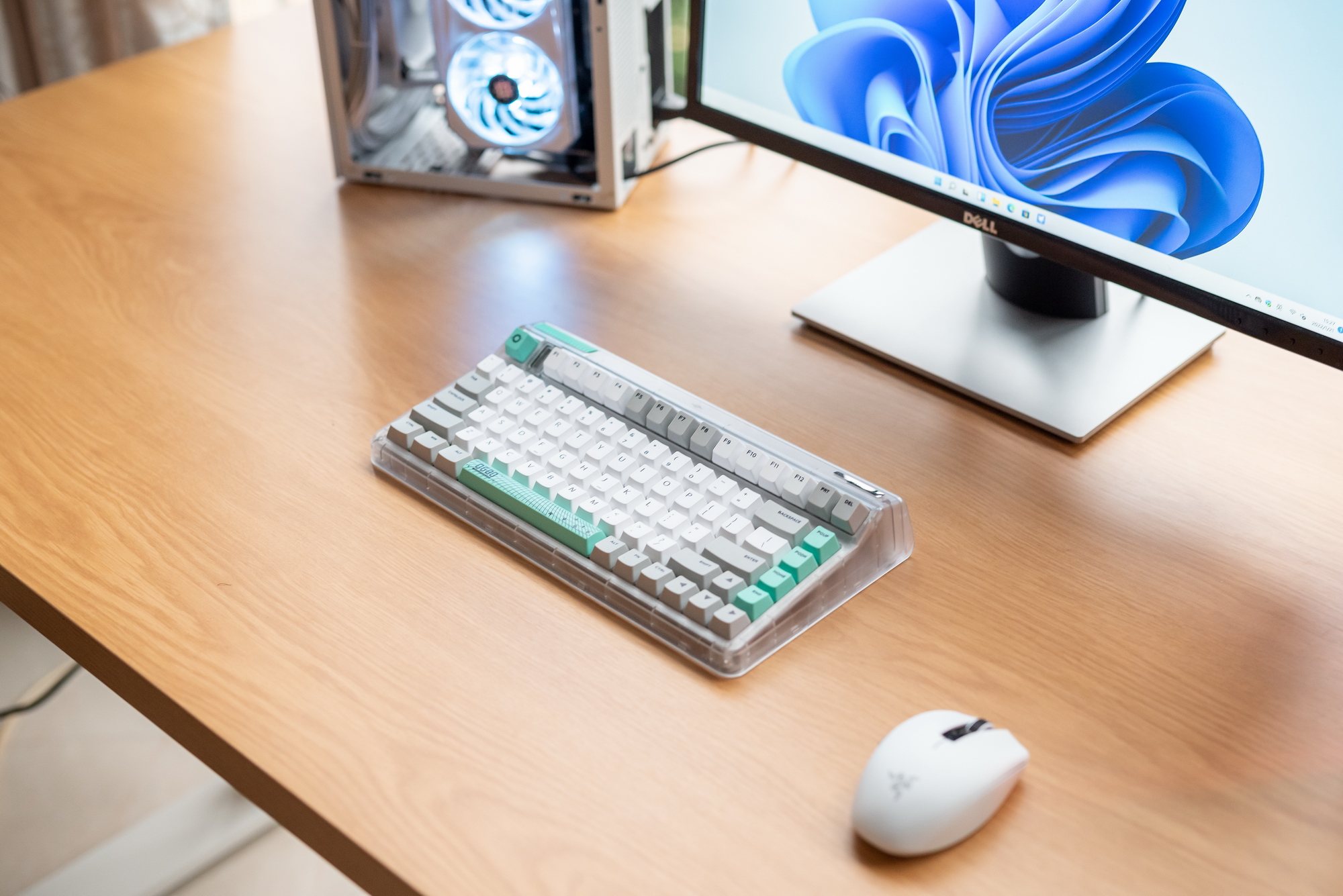 显卡|网红款桌面ITX小钢炮: SSUPD Meshlicious