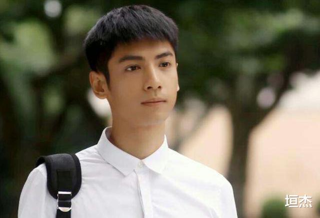 古天乐|蜡像脸、排骨胸、蚂蚁腰,娱乐圈的“病态审美”,真该停了