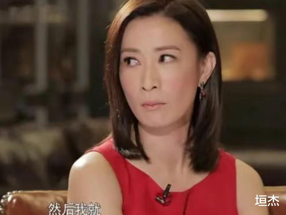 邓萃雯|佘诗曼、邓萃雯、张可颐公开和解：一边秀姐妹情深，一边波诡云谲