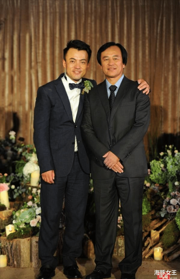 五竹|刀哥“唐小龙”的爆红,才是内娱影坛的“悲哀”