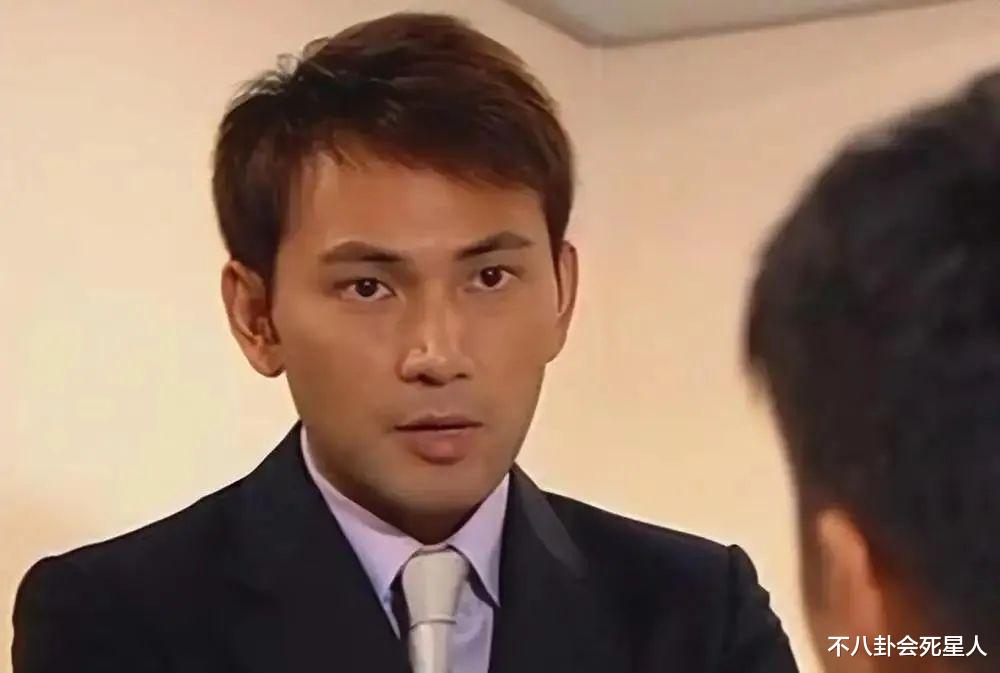 文颂娴|明明毫无关系，却被说像双胞胎，这8对港星让人傻傻分不清！