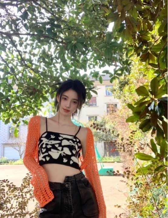 李荣浩|鞠婧祎突然夏天,晒橘色九宫格,鞠式美学又来袭!