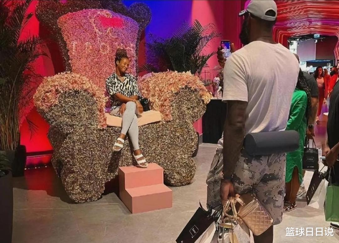 季后赛|在季后赛争夺如此激烈的当下，联盟拿着4000万工资的球星们在做什么