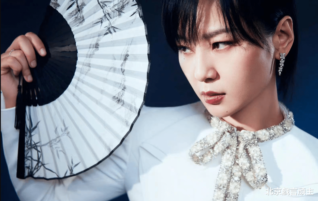 周深|湖南卫视中秋晚会,周深新歌霸榜第一,周笔畅再续经典唱功引热议