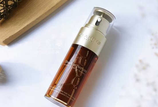 护肤品 抗老紧致精华护肤品排行榜