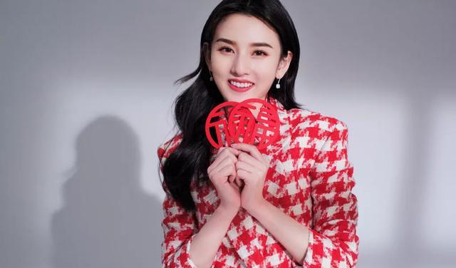 沈梦辰|张子枫和焉栩嘉是真的?鞠婧祎《仙剑四》好饼?宋祖儿拒绝仙剑6?