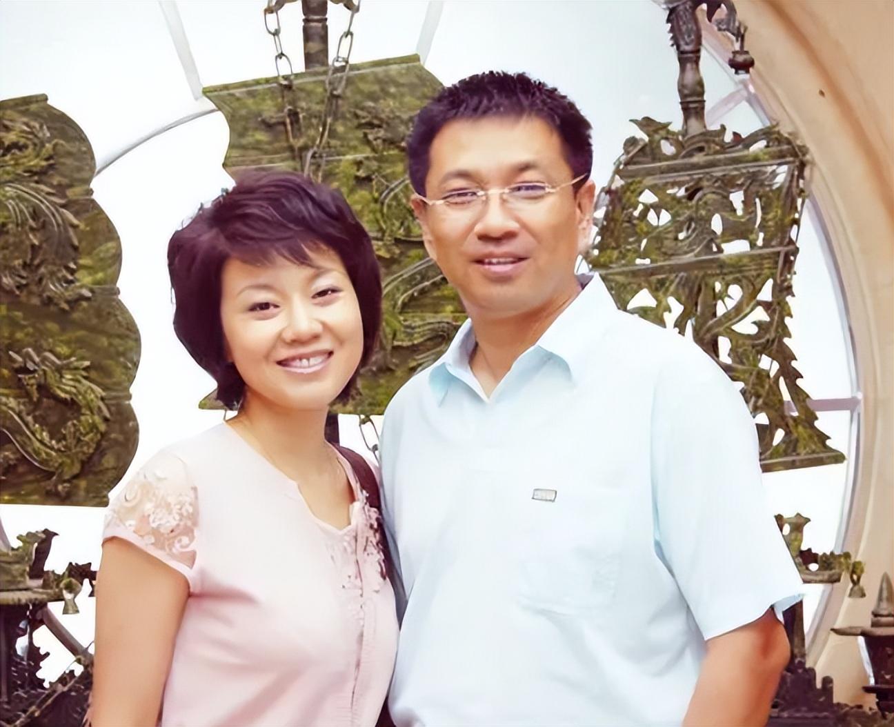 写真|刘莉莉:30多岁相亲嫁圈外人,为家庭放弃事业