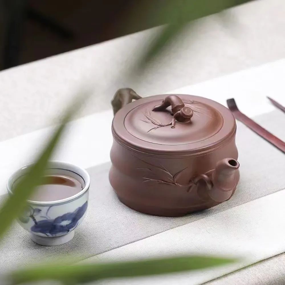 傲雪红梅|《瓷无止境》中国当代陶瓷艺术大展——夏亦勤