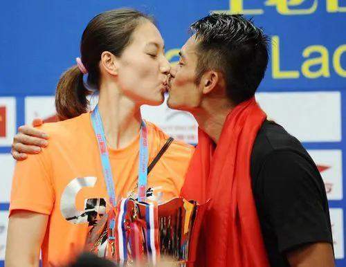 谢杏芳|林丹老婆谢杏芳:难忘8年恋爱长跑,如今只想儿子能有个完整的家