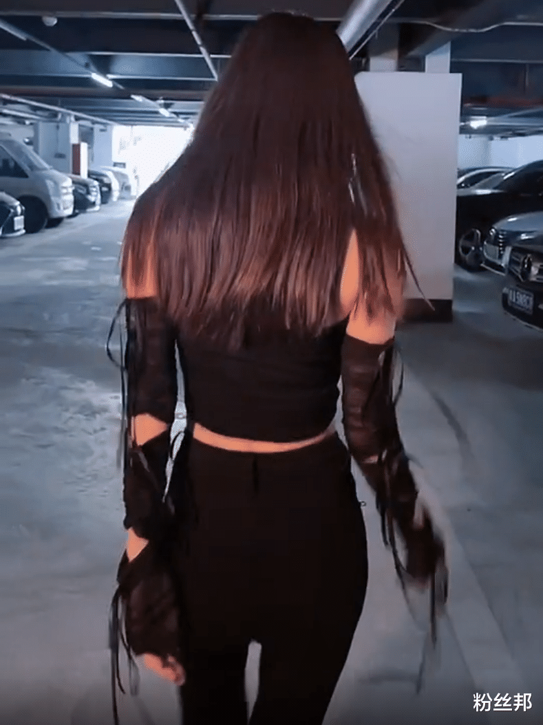 女主播|女主播自曝被侵犯,恋爱后成为赚钱工具,被冷落只想让她直播挣钱